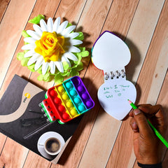 It fidget notebook with heart pattern